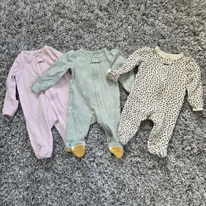 Carter's Newborn Footed Pajamas 3pc Pink Green White Animal Heart